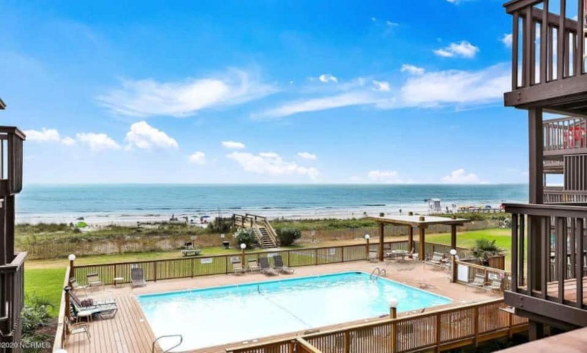 Sea Grace Apartment Carolina Beach Exterior photo